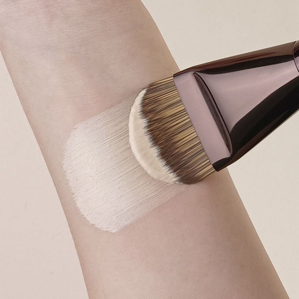 초박형 파운데이션 브러시, 넓은 브러시 헤드, 자국이  - Beauty Mark Makeup 리뷰 및 가격